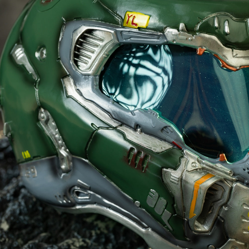 Xcoser Game DOOM Eternal Resin Helmet