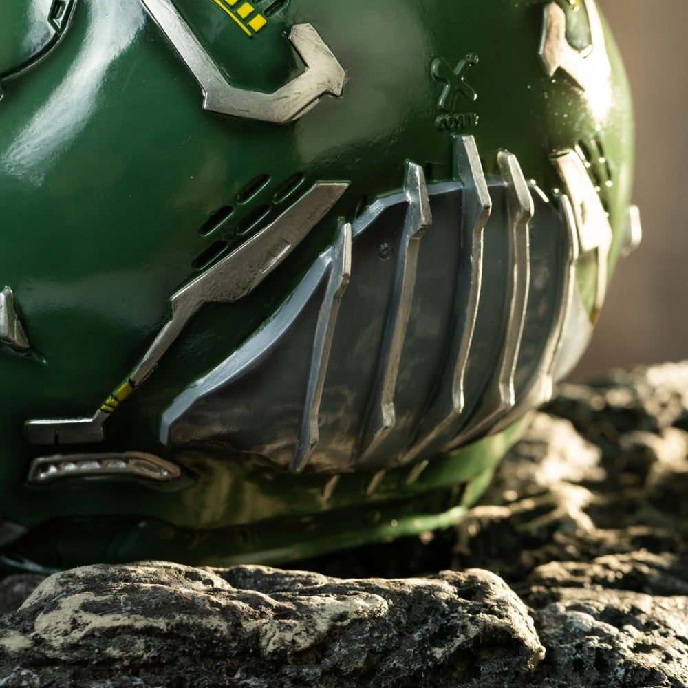 Xcoser Game DOOM Eternal Resin Helmet