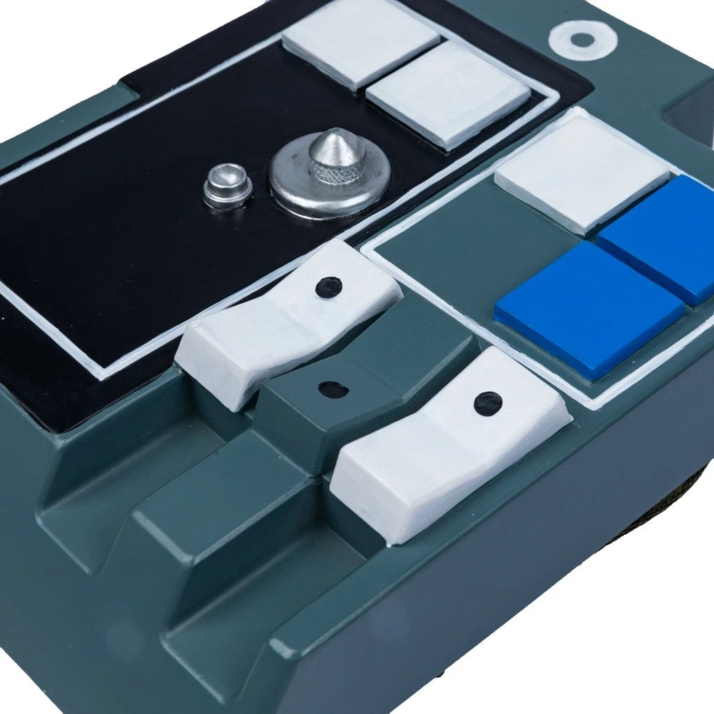 New Arrival | Xcoser Star Wars X-Wing Pilot Poe Dameron Chest Box Replicas Props